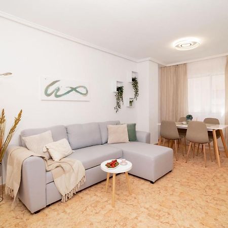 Piso En El Centro Lejlighed Torrevieja Eksteriør billede