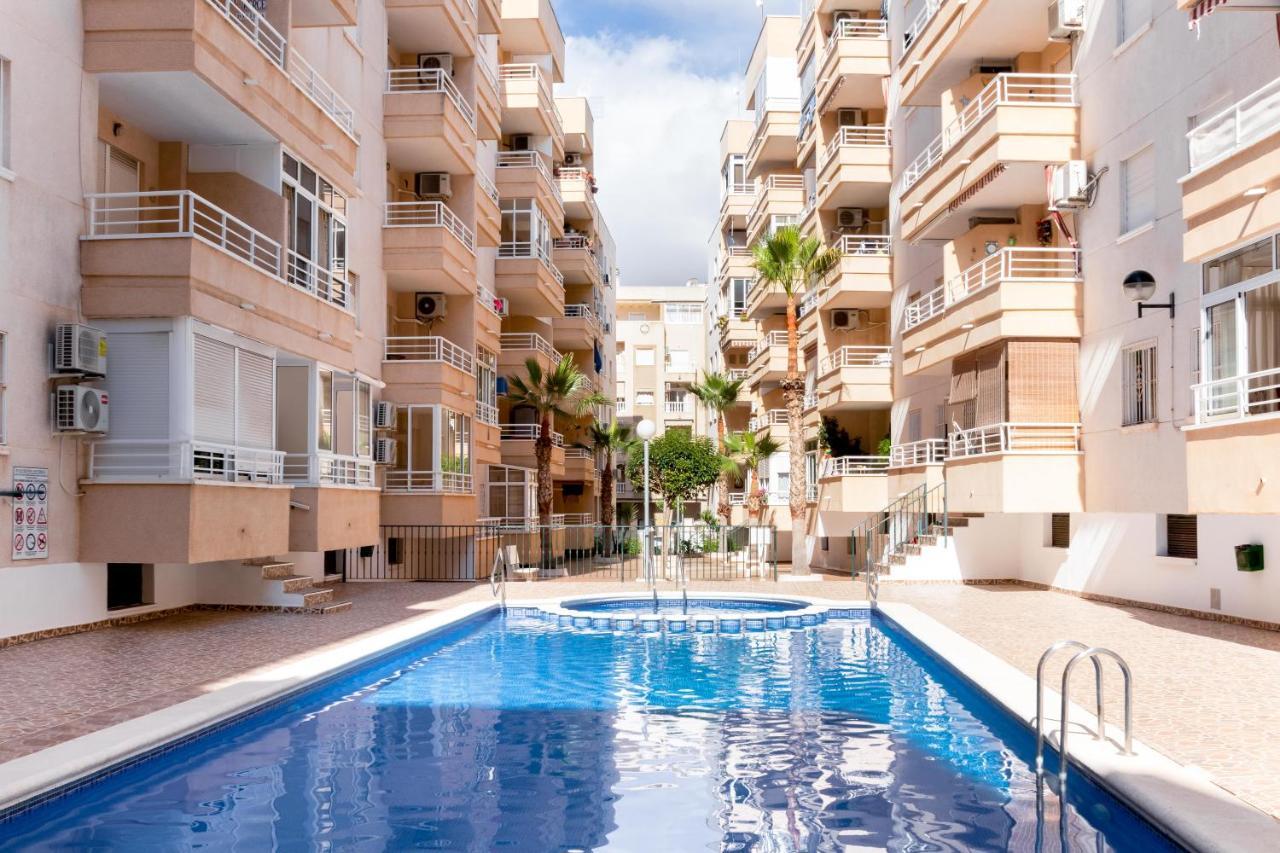 Piso En El Centro Lejlighed Torrevieja Eksteriør billede
