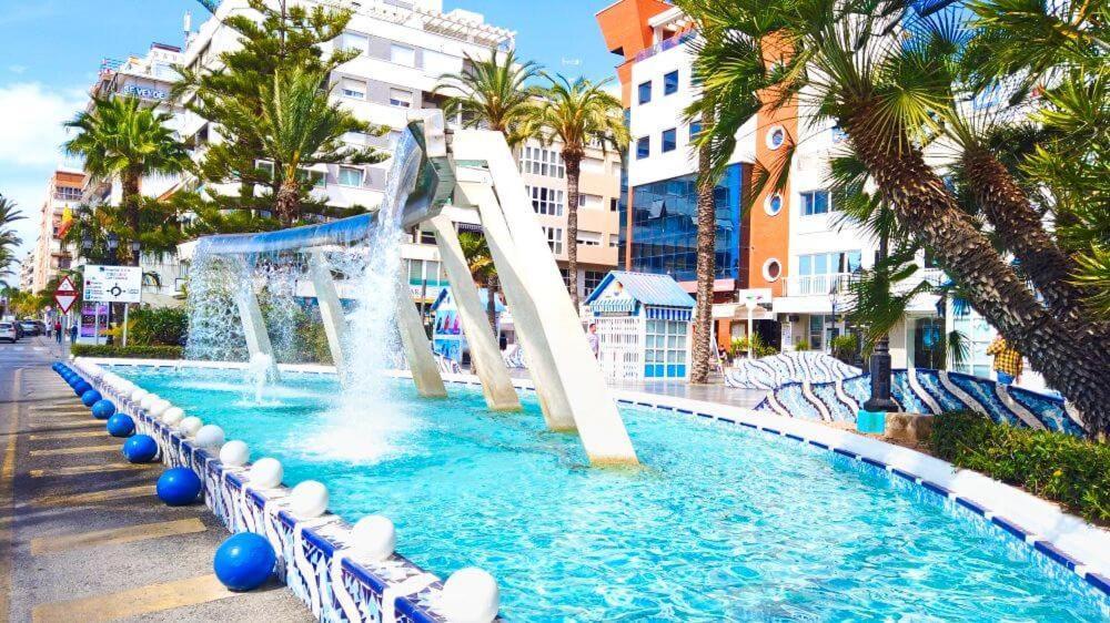 Piso En El Centro Lejlighed Torrevieja Eksteriør billede