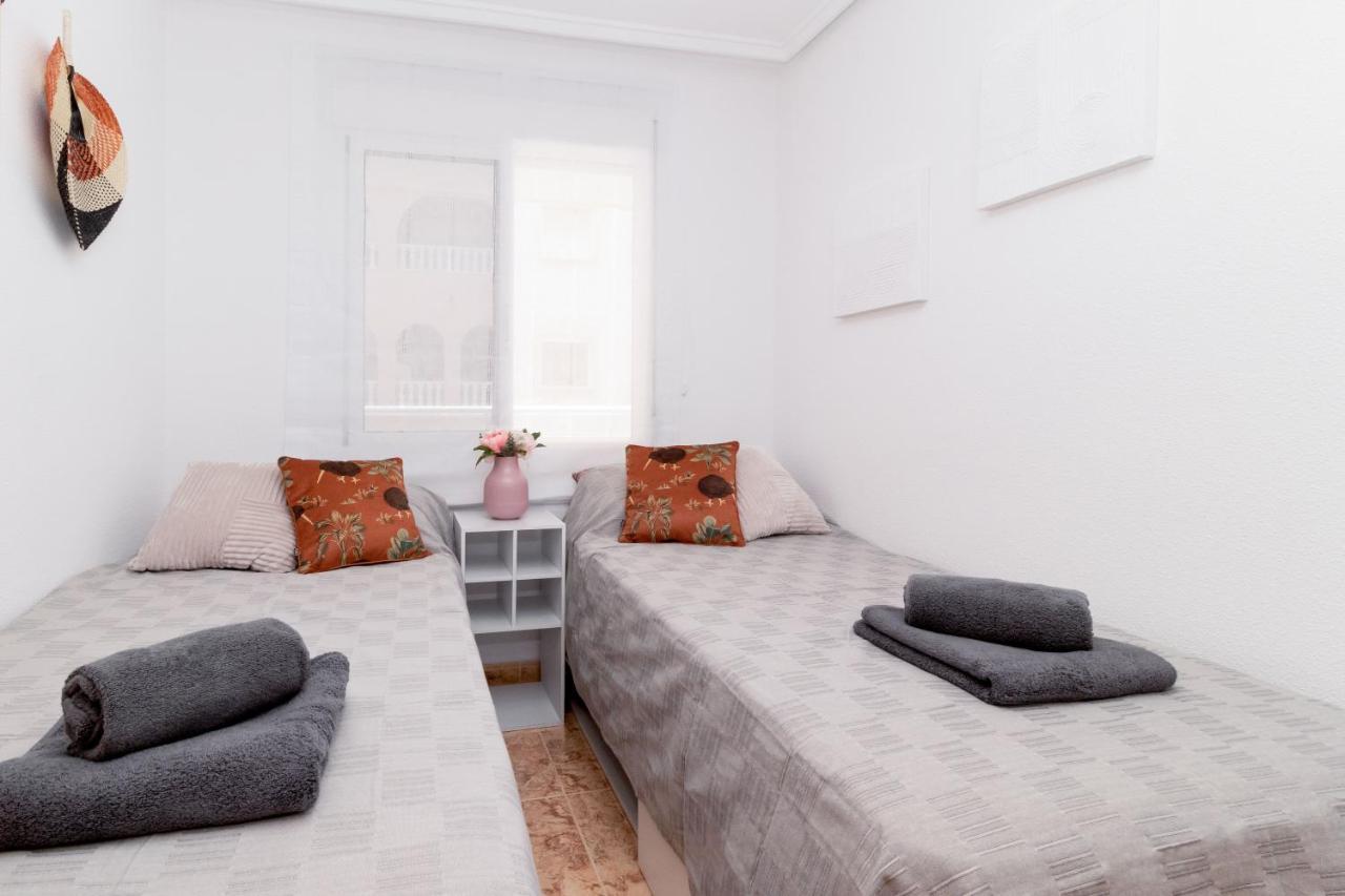Piso En El Centro Lejlighed Torrevieja Eksteriør billede