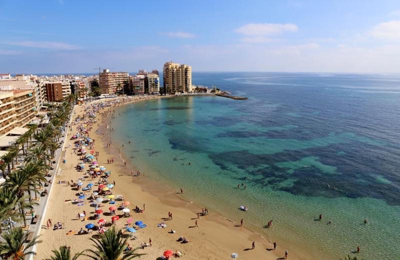 Piso En El Centro Lejlighed Torrevieja Eksteriør billede